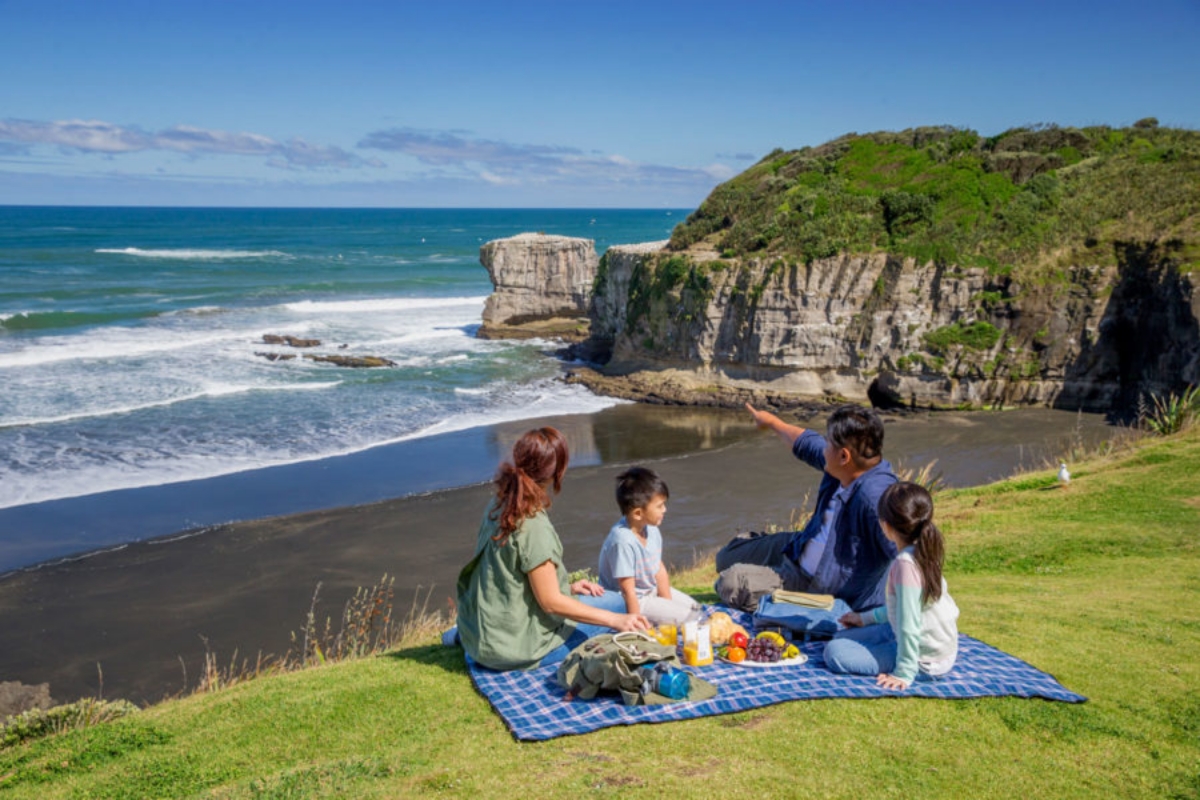 New Zealand Holiday Packages – All-Inclusive Guided, Luxury & Self-Drive